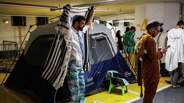 Sığınaktakı İsrailliler - Sputnik Türkiye