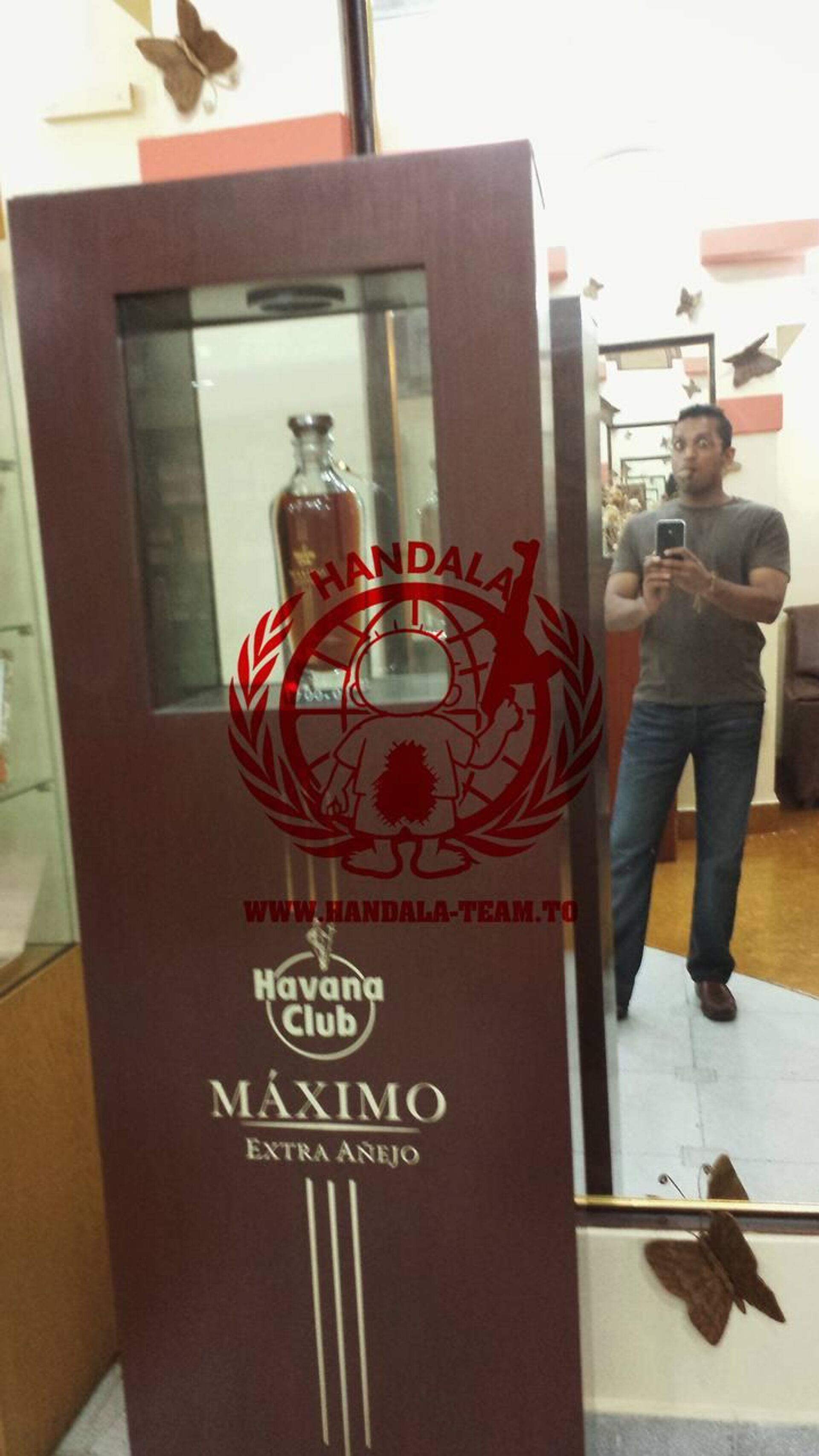 Handala isimli İran merkezli hacker grubu, FBI direktörü Patel’in kişisel e-mailinden ele geçirilen özel fotoğraflar da paylaşmaya başladı. - Sputnik Türkiye, 1920, 27.03.2026