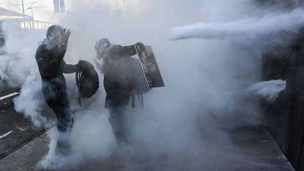 ABD'nin büyük metropollerinde 'Krallara Hayır' protestoları düzenlendi - Sputnik Türkiye
