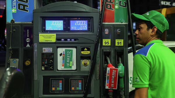 Filipinler'de benzin istasyonları - Sputnik Türkiye