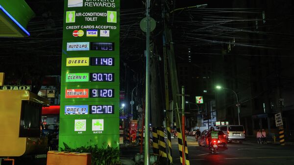 Filipinler'de benzin istasyonları - Sputnik Türkiye