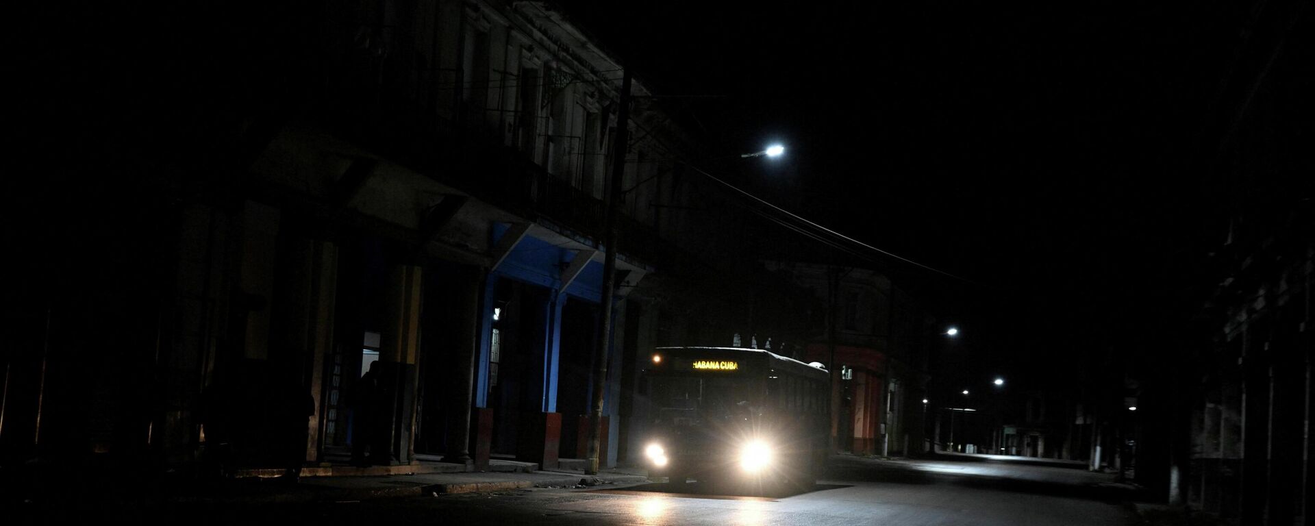 Küba'da ambargo kaynaklı yakıt kısıntısı tüm hayatı felce uğratıyor - Sputnik Türkiye, 1920, 30.03.2026