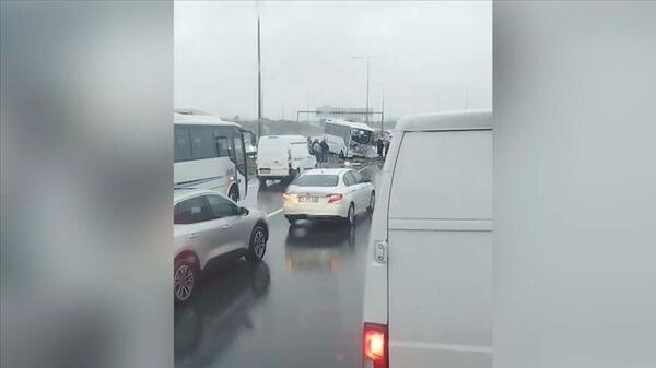 Başakşehir zincirleme kaza - Sputnik Türkiye