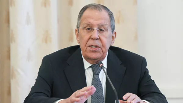 Lavrov: ABD ve İsrail, Körfez ülkelerini İran'a karşı kışkırtmaya çalışıyor