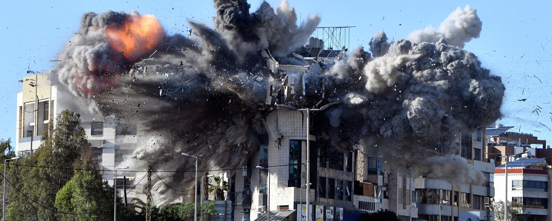  Lübnan'ın başkenti Beyrut'un Dahiye bölgesindeki Gubeyri Mahallesi - Sputnik Türkiye, 1920, 10.04.2026