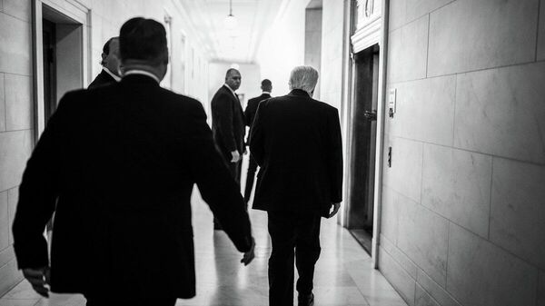 Trump, ABD Yüksek Mahkemesi duruşmasına katıldı - Sputnik Türkiye