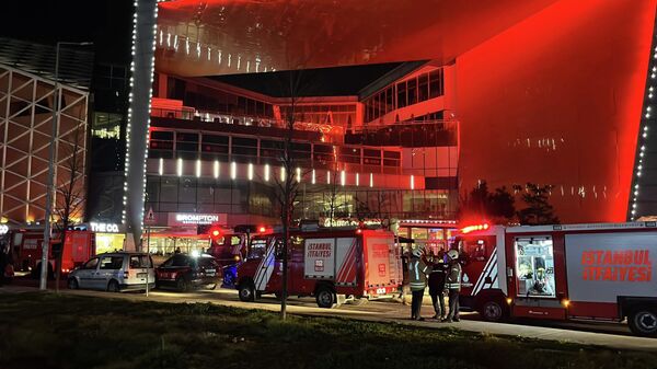 AVM yangını - Sputnik Türkiye