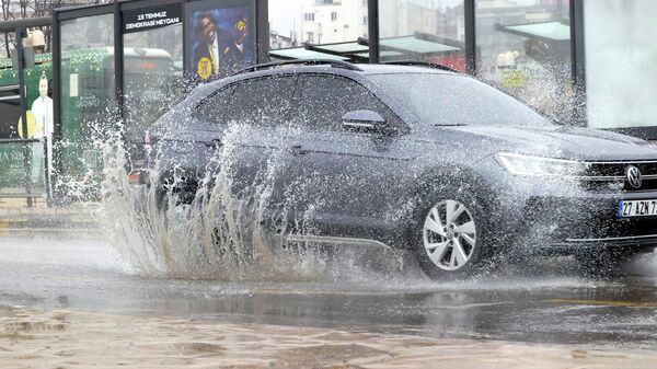 sağanak - Sputnik Türkiye