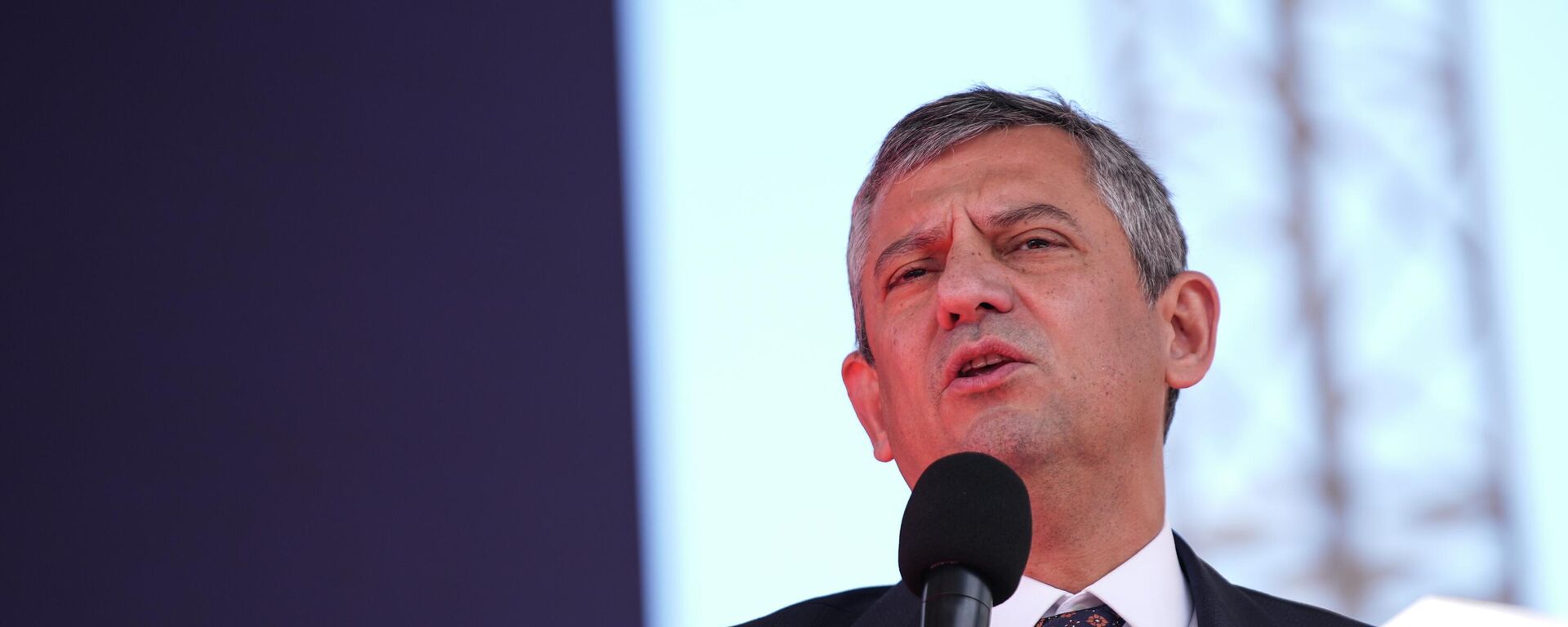 Özgür Özel  - Sputnik Türkiye, 1920, 11.04.2026