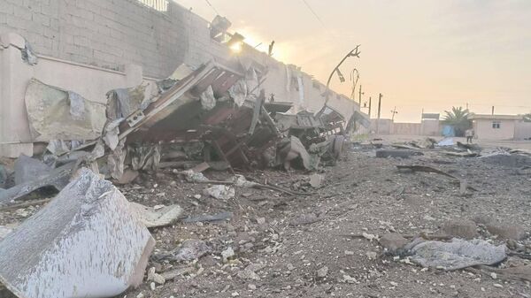 İran'da Kızılay deposuna İHA saldırısı düzenlendi - Sputnik Türkiye