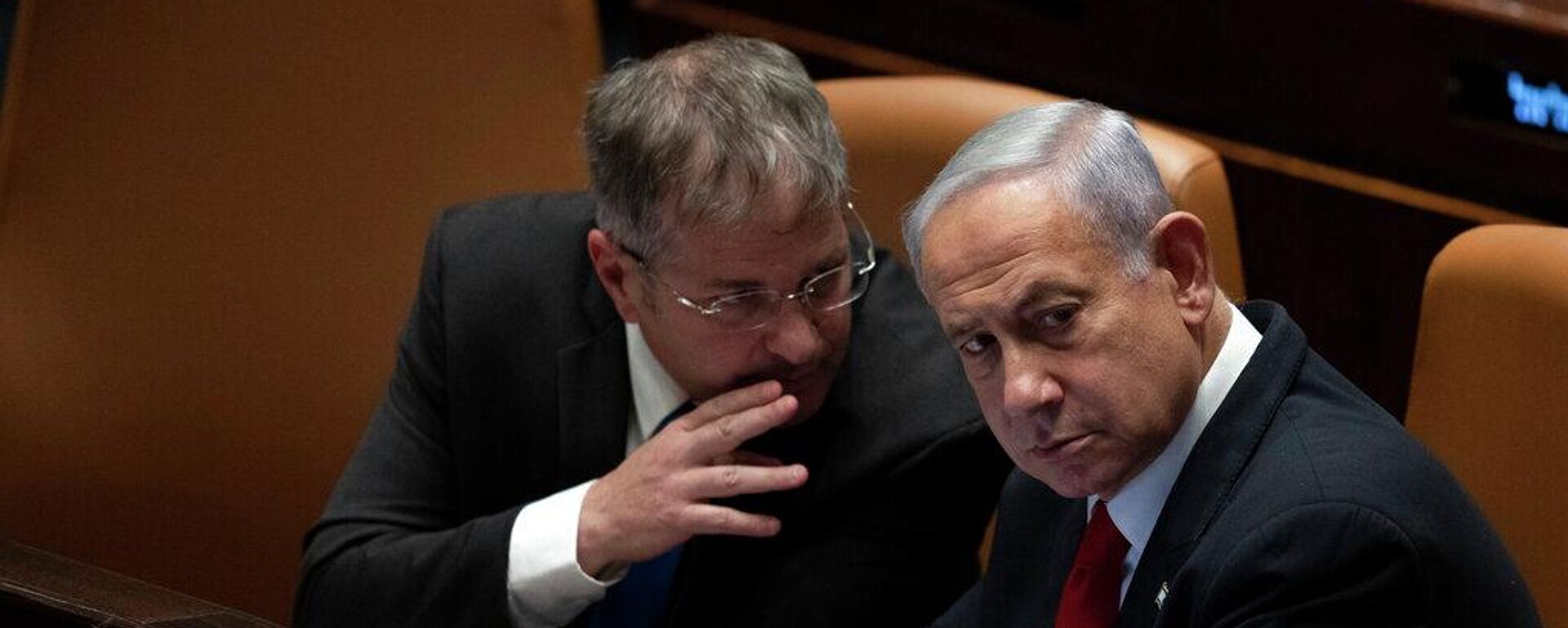 İsrail Eğitim Bakanı Yoav Kisch ve İsrail Başbakanı Benyamin Netanyahu - Sputnik Türkiye, 1920, 03.04.2026