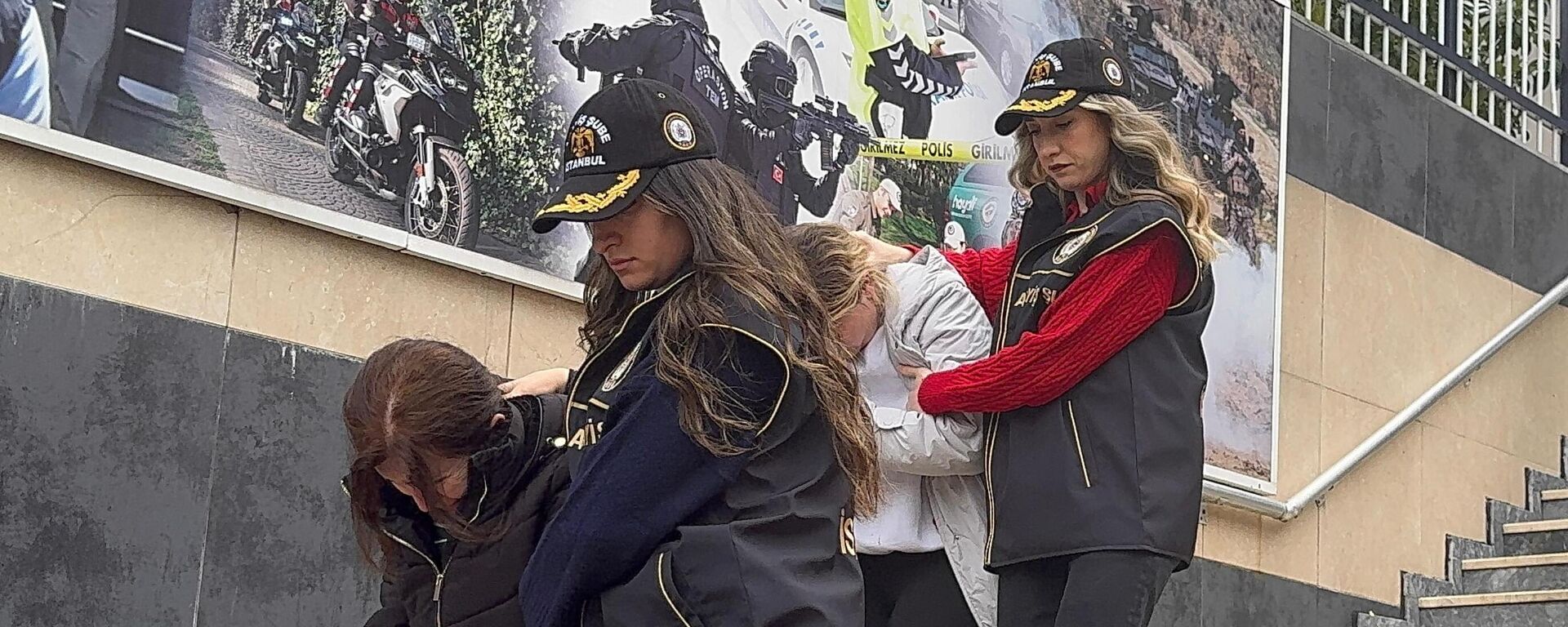 kargo dolandırıcılığı - Sputnik Türkiye, 1920, 03.04.2026