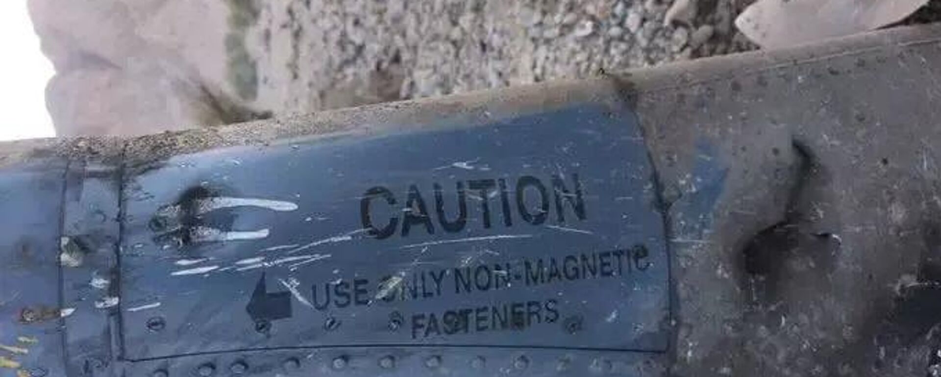 İran medyasında ABD savaş uçağına ait olduğu iddia edilen görüntüler - Sputnik Türkiye, 1920, 03.04.2026