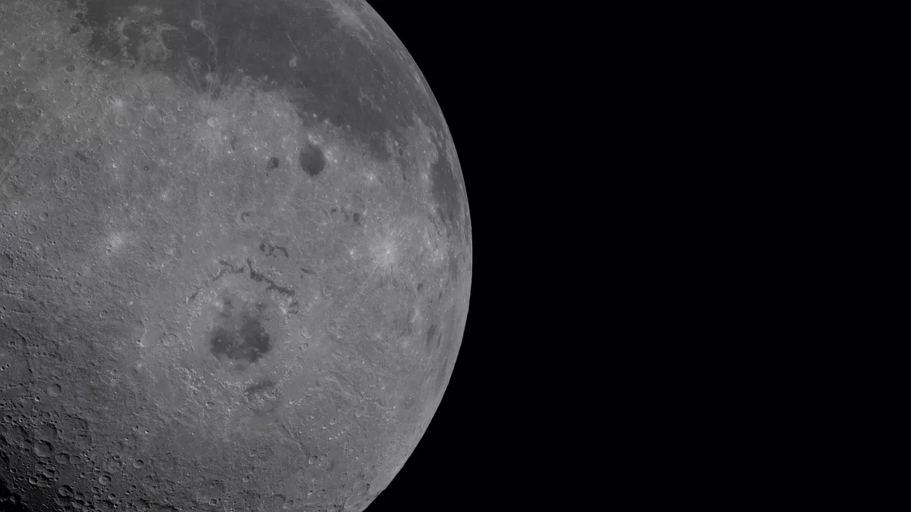 NASA, SpaceX roketinin Ay'da a�t��� yeni krateri g�r�nt�ledi