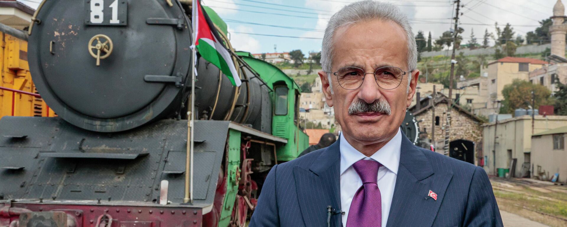 Ulaştırma ve Altyapı Bakanı Abdulkadir Uraloğlu - Sputnik Türkiye, 1920, 07.04.2026