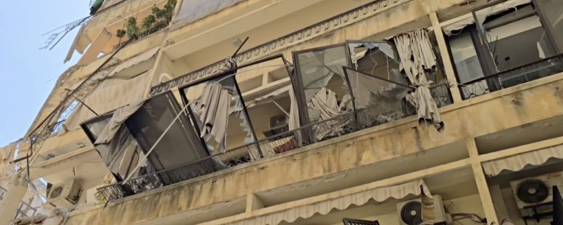 Beyrut'ta yas günü: 10 dakikada yaklaşık 190 ölü - Sputnik Türkiye, 1920, 09.04.2026