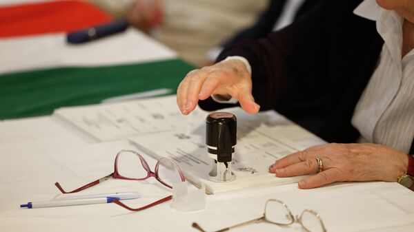 Macaristan genel seçim için sandık başında - Sputnik Türkiye