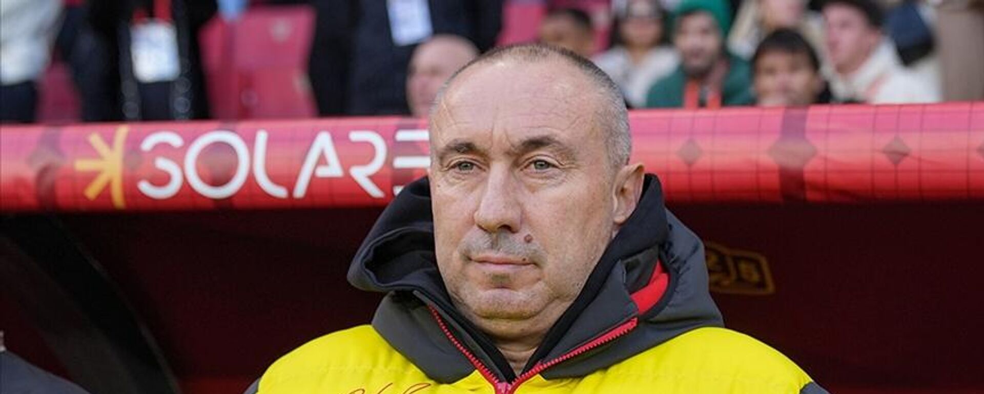 Göztepe Teknik Direktörü Stanimir Stoilov - Sputnik Türkiye, 1920, 12.04.2026