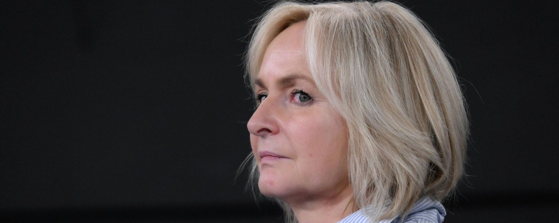 Rus ritmik jimnastik takımının baş antrenörü Tatyana Sergaeva - Sputnik Türkiye, 1920, 13.04.2026