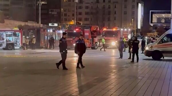 Taksim metro istasyonundaki asansörde yangın  - Sputnik Türkiye