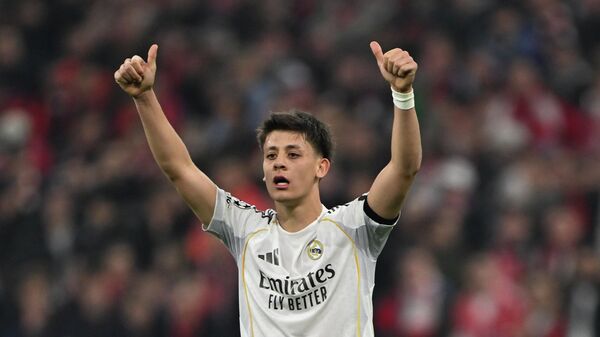 Real Madrid oyuncusu Arda Güler  - Sputnik Türkiye