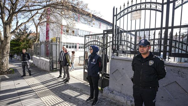 okul güvenlik  - Sputnik Türkiye