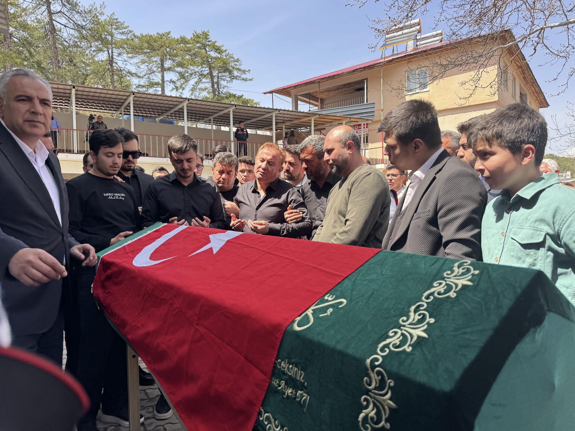 Kahramanmaraş cenazeler - Sputnik Türkiye, 1920, 16.04.2026