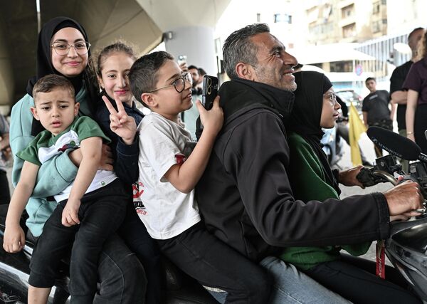 İki ülke arasında gerçekleştirilen geçici ateşkes 10 gün sürecek. - Sputnik Türkiye