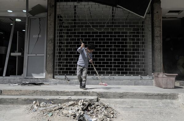 Lübnan'ın başkenti Beyrut’un güneyinde yer alan Dahiye bölgesine yönelik geri dönüşlerin yoğunlaştığı gözlemlendi. - Sputnik Türkiye