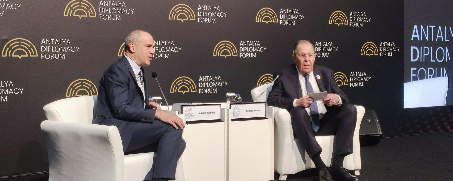 Sergey Lavrov Antalya Diplomasi Forumu'nda - Sputnik Türkiye, 1920, 18.04.2026