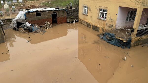 Siirt ve Kurtalan'da sağanak hayatı olumsuz etkiledi
 - Sputnik Türkiye