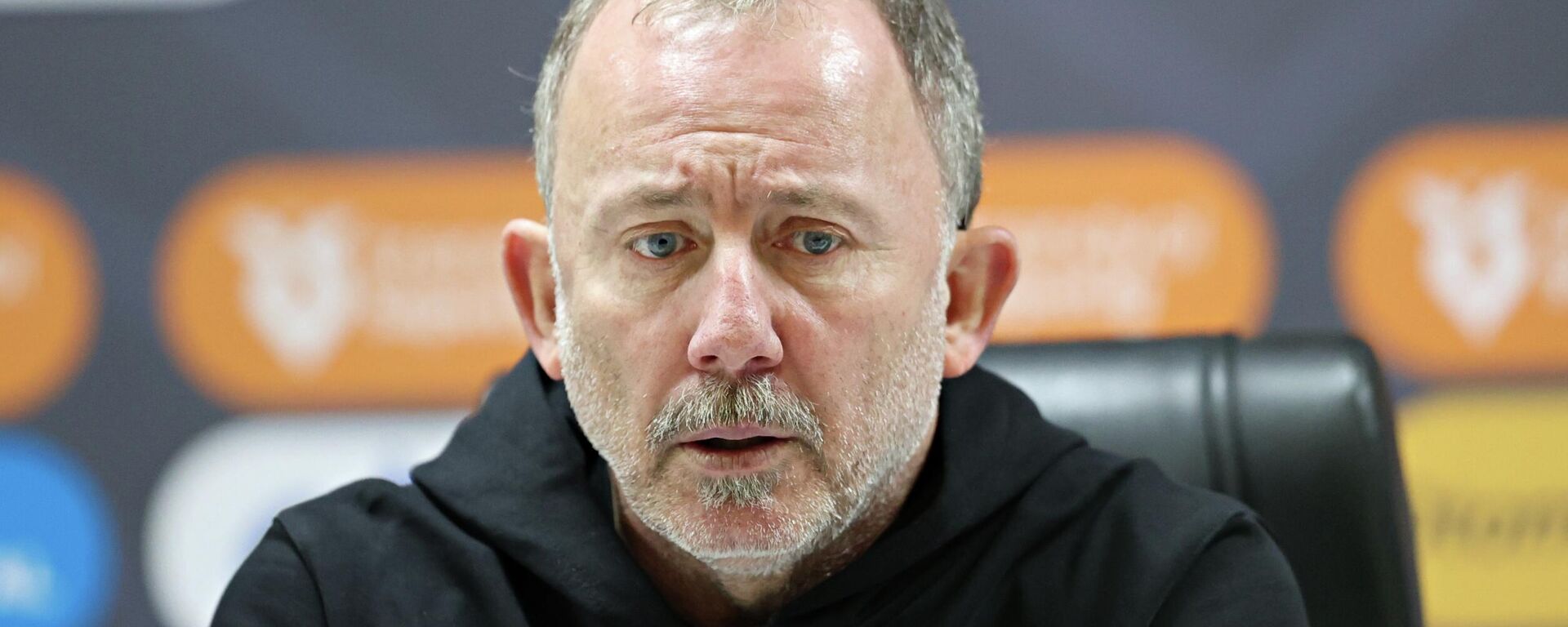 Beşiktaş Teknik Direktörü Sergen Yalçın - Sputnik Türkiye, 1920, 19.04.2026