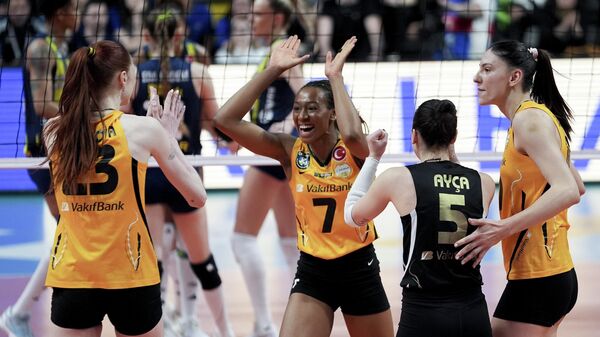 Sultanlar Ligi'nde şampiyon VakıfBank - Sputnik Türkiye