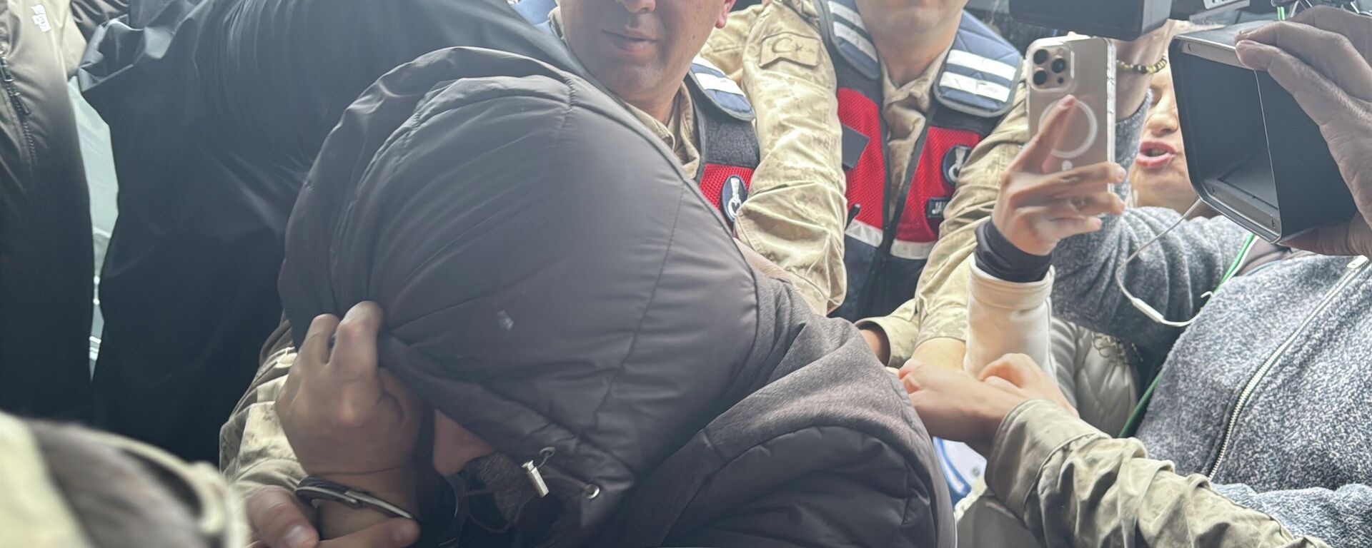 Gülistan Doku soruşturması  - Sputnik Türkiye, 1920, 20.04.2026