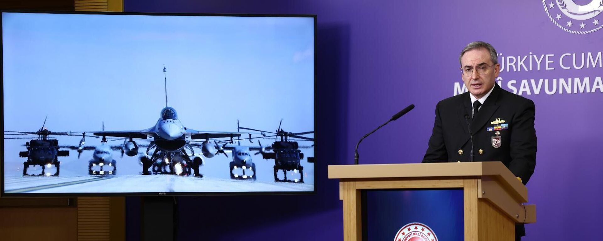  Tuğamiral Zeki Aktürk - Sputnik Türkiye, 1920, 22.04.2026