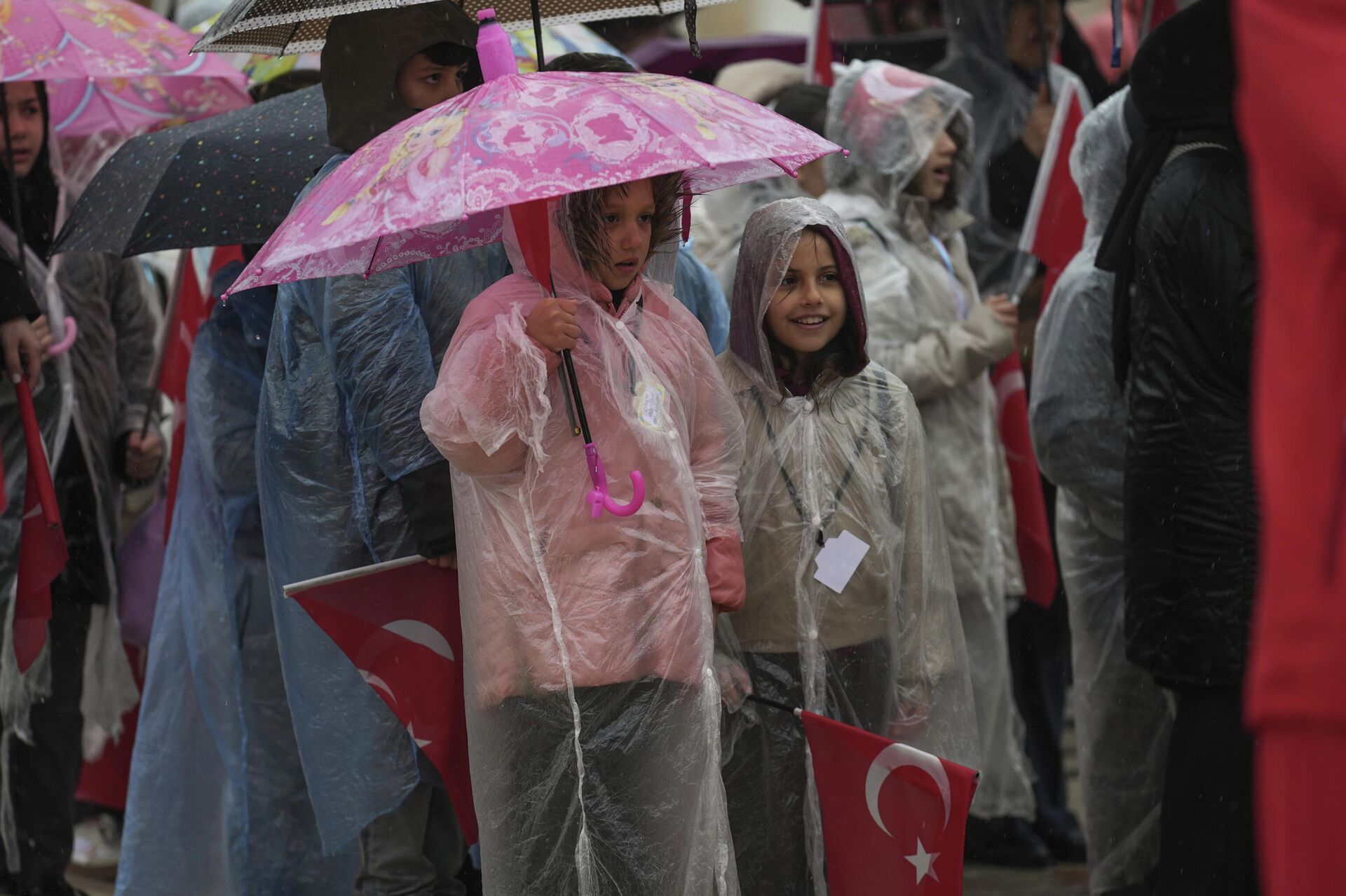 23 Nisan Ulusal Egemenlik ve Çocuk Bayramı  - Sputnik Türkiye, 1920, 23.04.2026