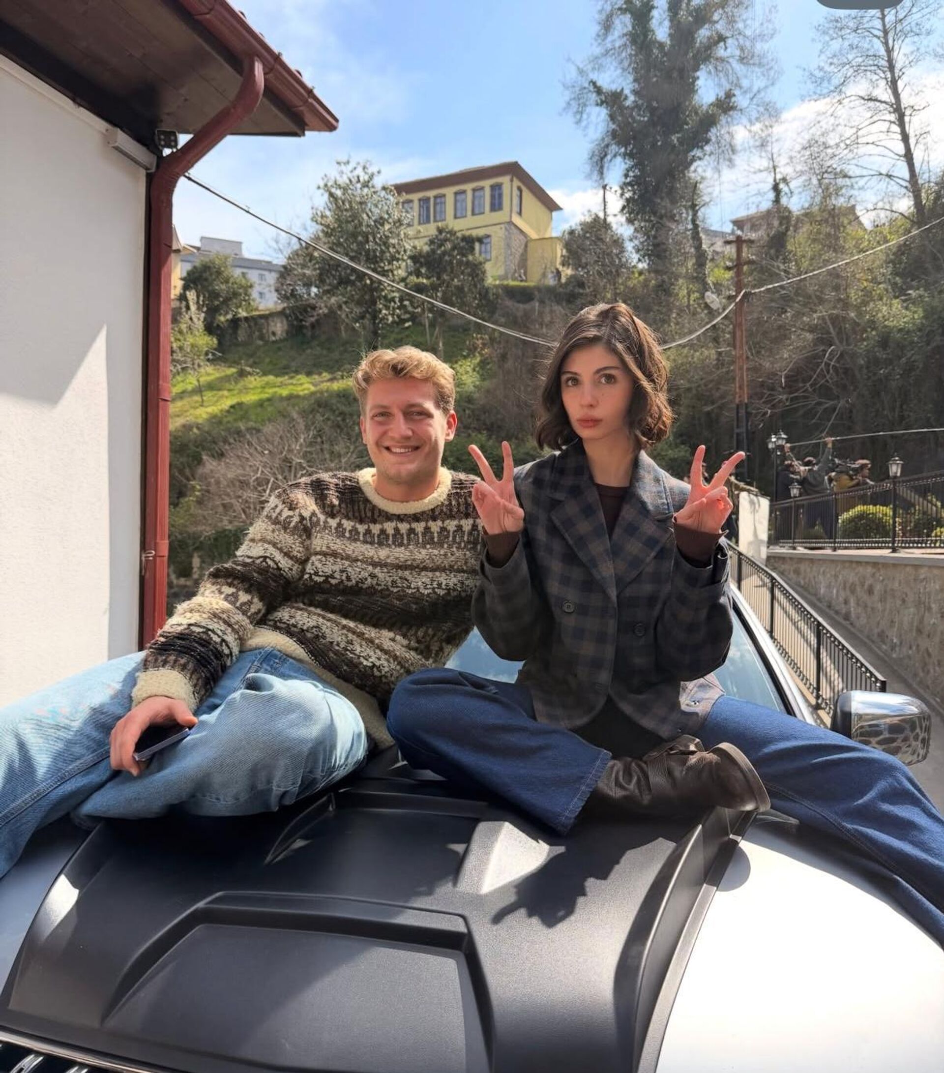 Zeynep Atılgan sosyal medya  - Sputnik Türkiye, 1920, 24.04.2026