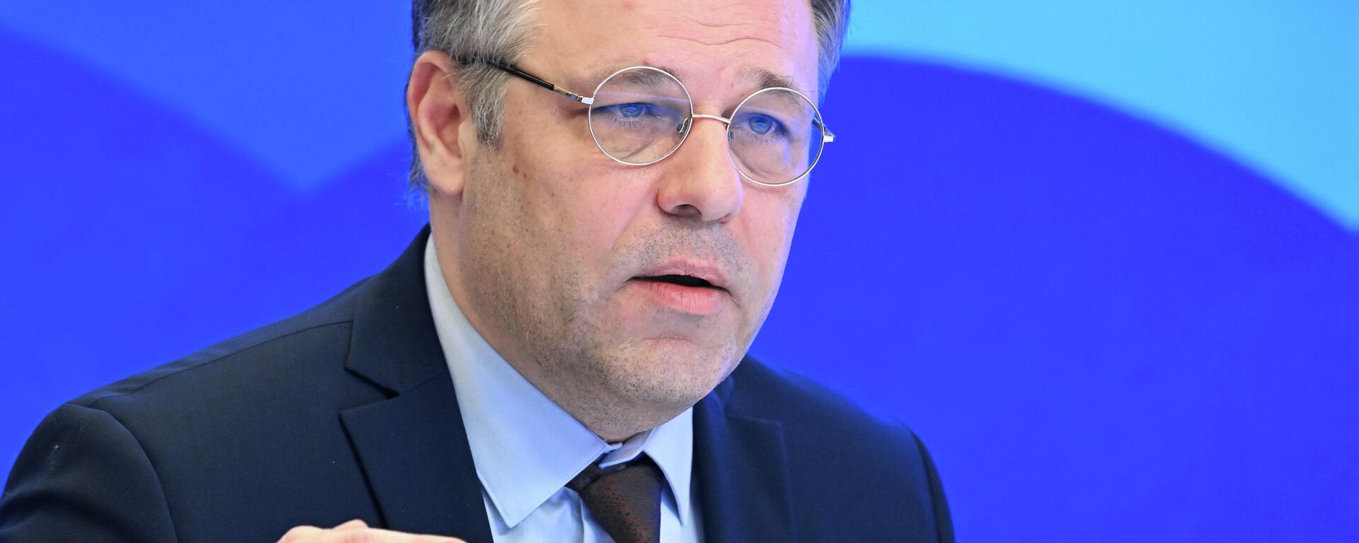 Rusya Dışişleri Bakanlığı’nın Kiev rejiminin suçlarından sorumlu Özel Yetkili Büyükelçisi Rodion Miroşnik - Sputnik Türkiye, 1920, 24.04.2026