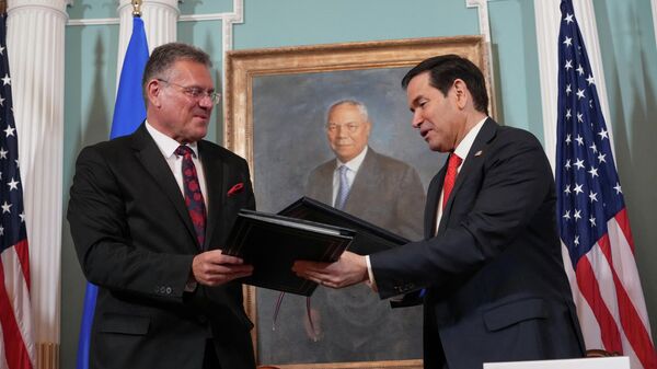 Maros Sefcovic ve Marco Rubio - Sputnik Türkiye