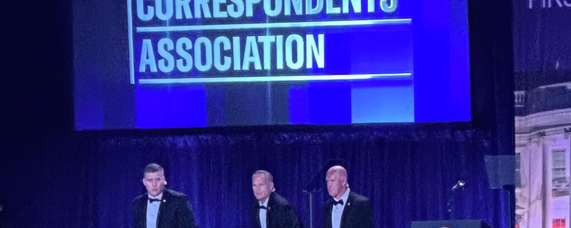 Beyaz Saray'da silah sesleri - Sputnik Türkiye, 1920, 27.04.2026