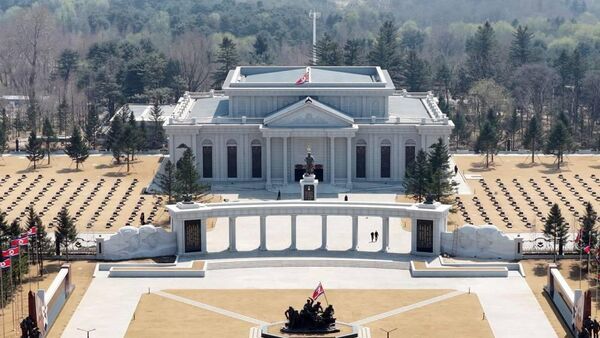 kuzey kore rusya anıt müze - Sputnik Türkiye