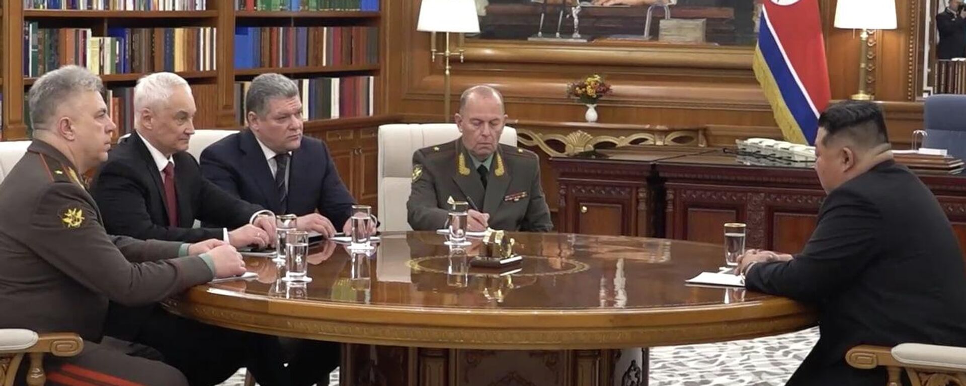 belousov kim - Sputnik Türkiye, 1920, 26.04.2026