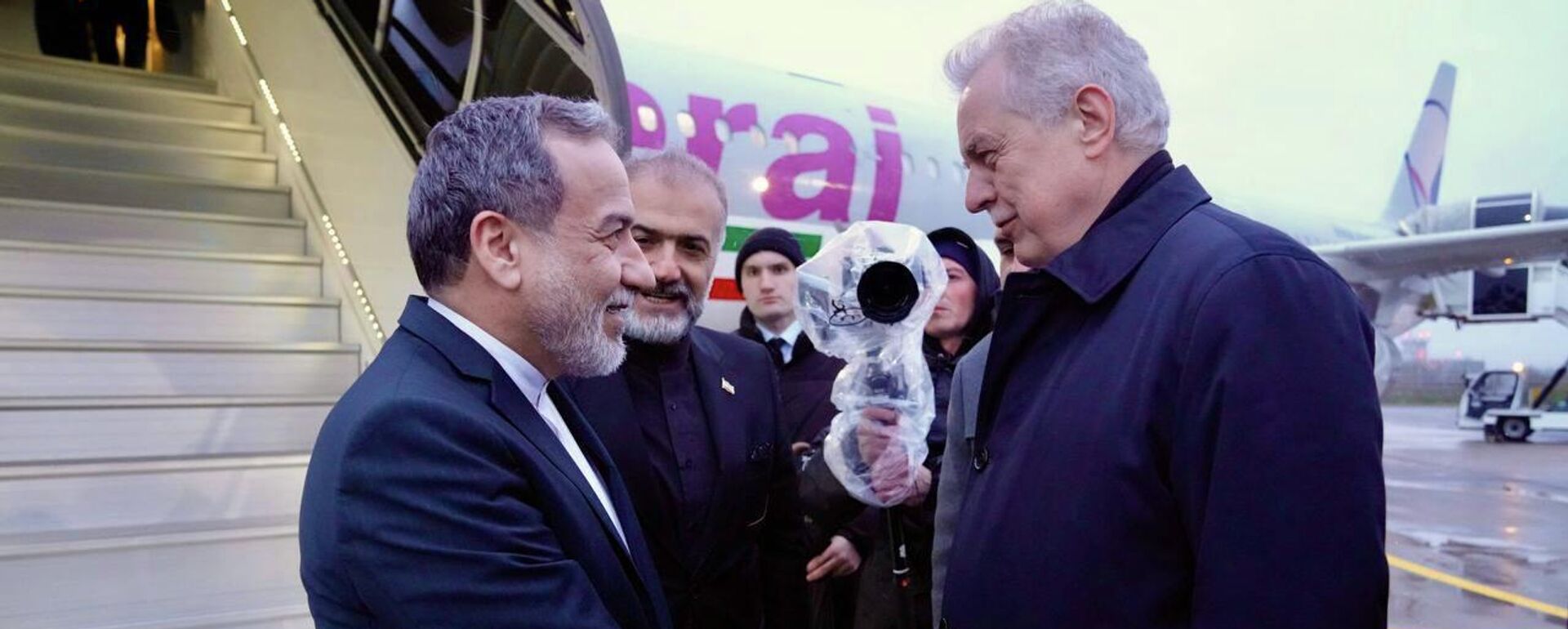 İran Dışişleri Bakanı Arakçi, Rusya'da - Sputnik Türkiye, 1920, 27.04.2026