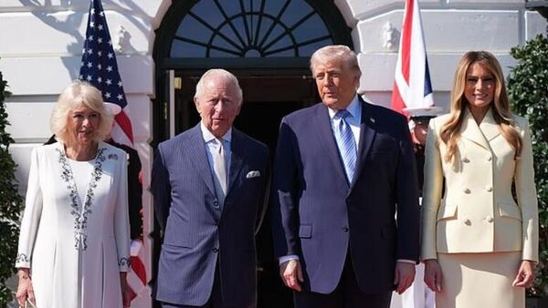 Kral Charles ve ABD Başkanı Donald Trump - Sputnik Türkiye
