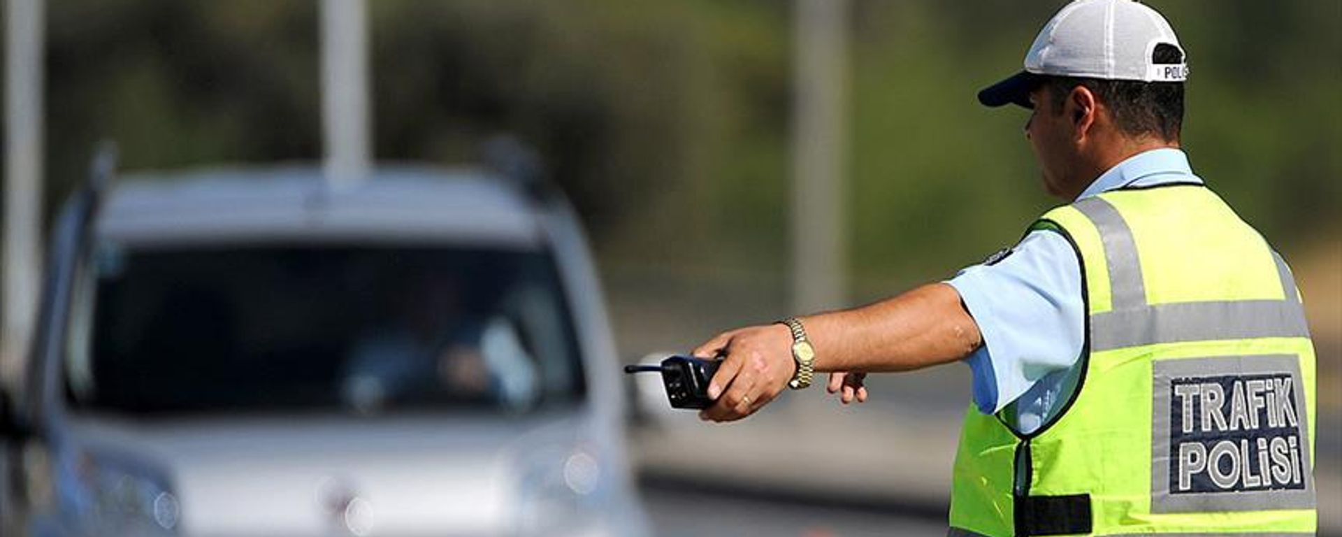 Trafik polisi - Sputnik Türkiye, 1920, 24.06.2026
