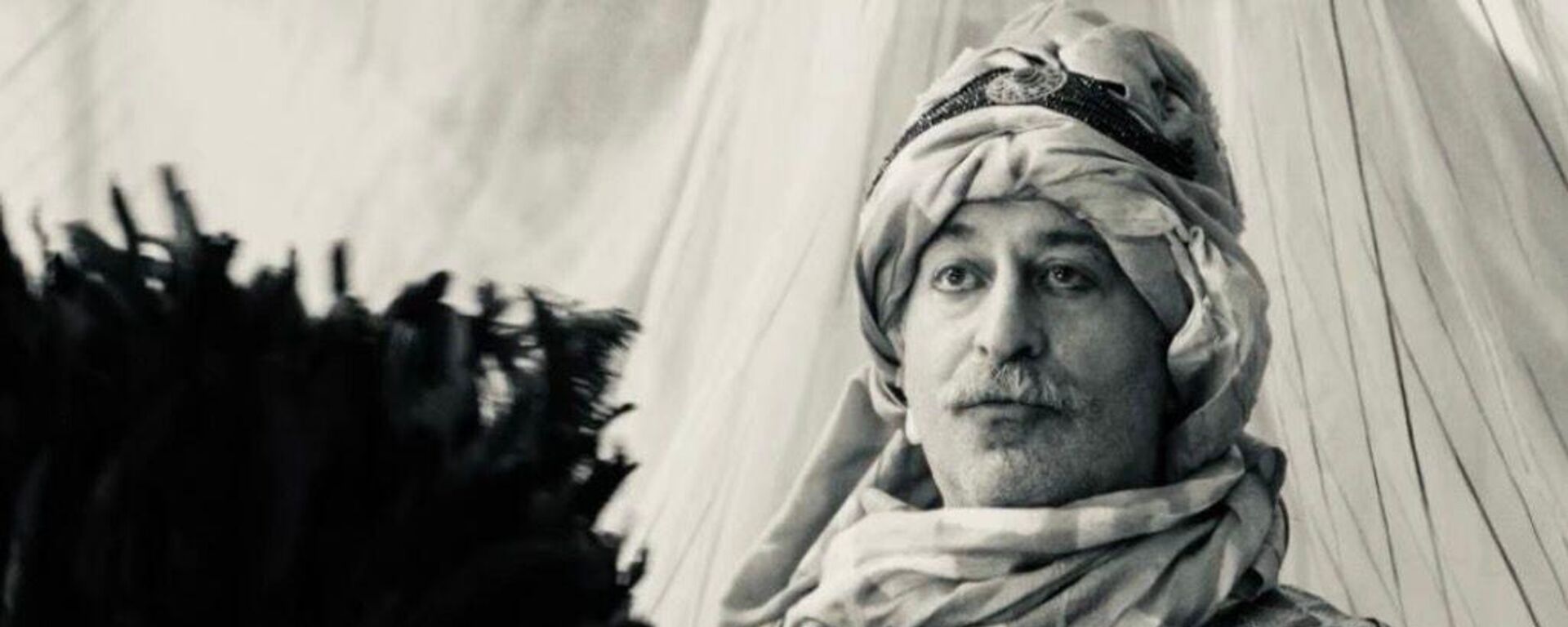 Cem Yılmaz'ın 100 yıllık ikizi gündem oldu: ‘Sadece 2 saatliğine oradaydım’ - Sputnik Türkiye, 1920, 01.05.2026