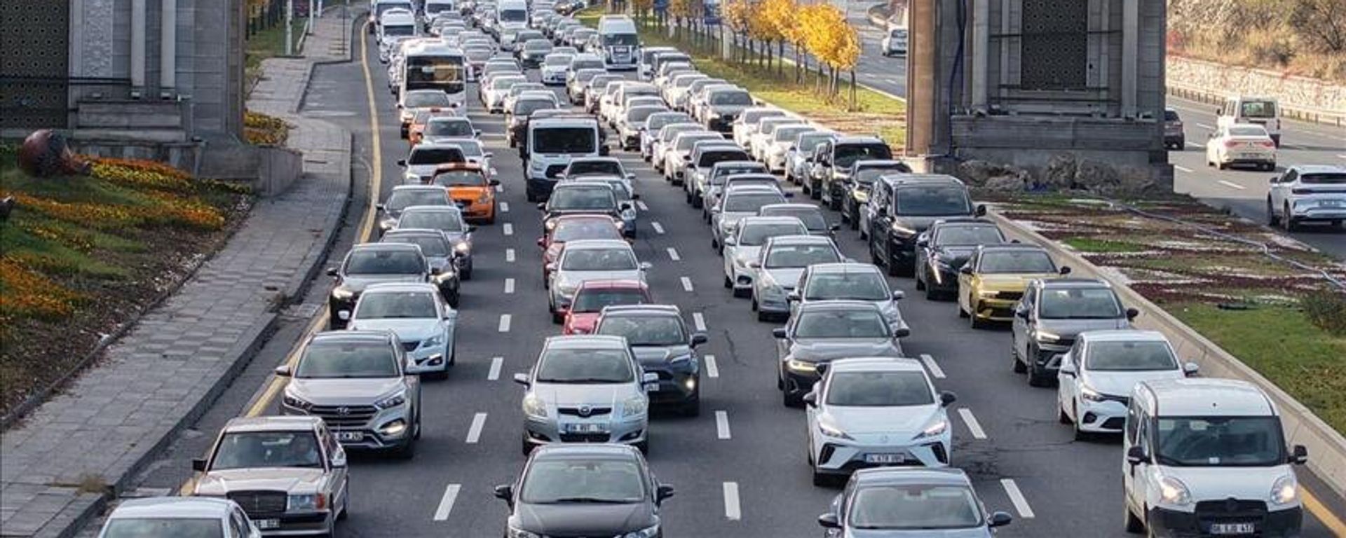 Ankara trafik - Sputnik Türkiye, 1920, 21.07.2026