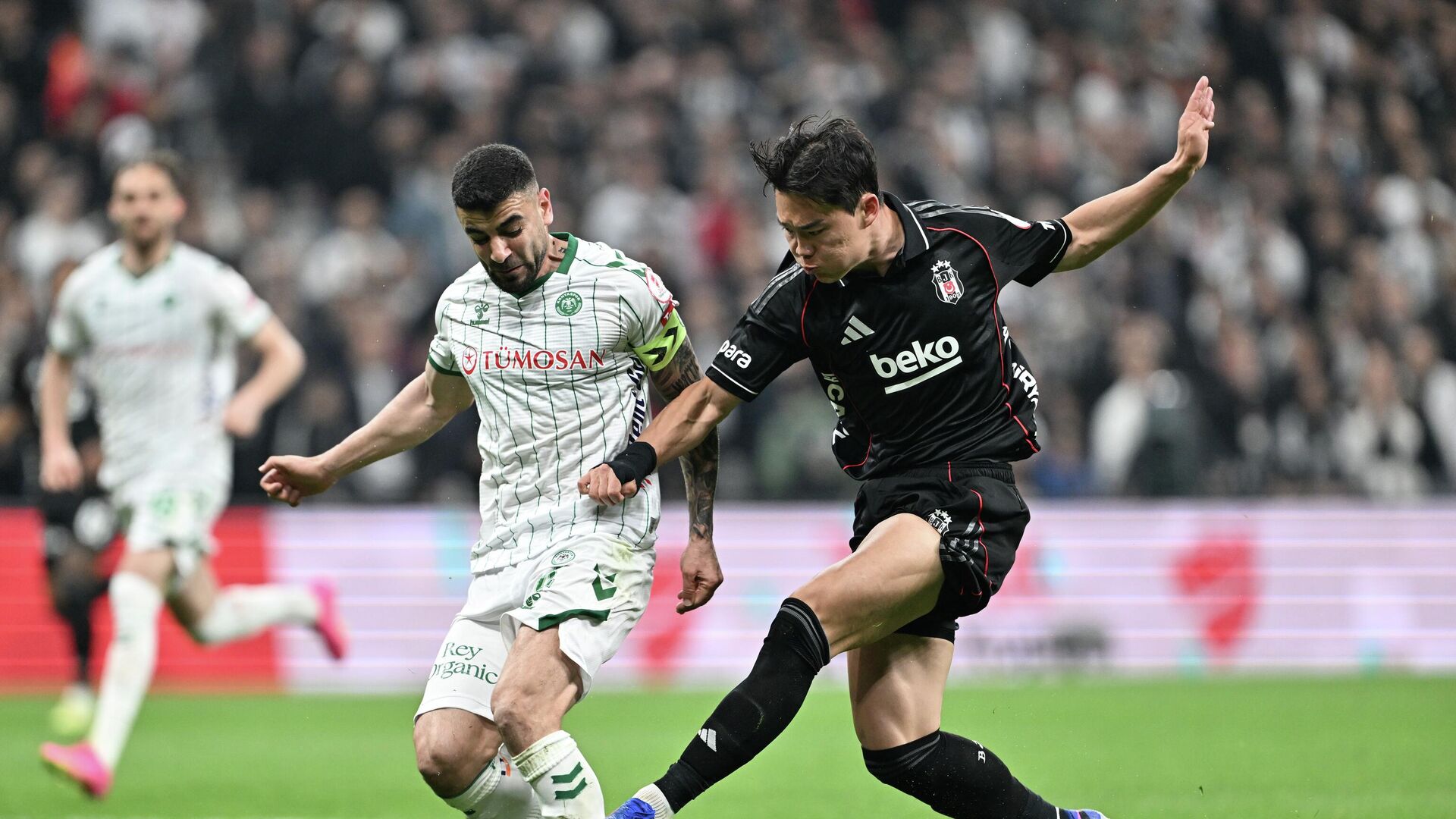 Ziraat Türkiye Kupası yarı finalinde Beşiktaş ile TÜMOSAN Konyaspor Tüpraş Stadı'nda karşılaştı - Sputnik Türkiye, 1920, 05.05.2026