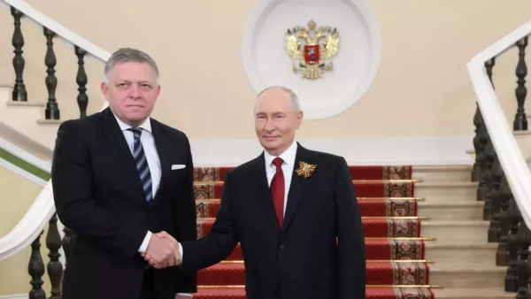 Putin, Slovakya Başbakanı Fico'yu Kremlin'de kabul etti