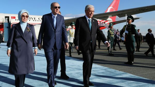 Cumhurbaşkanı Erdoğan, Kazakistan'a gitti - Sputnik Türkiye